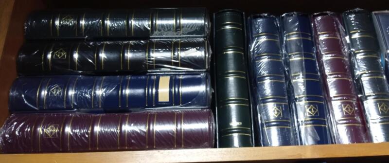Cartella ad anelli Leuchtturm con custodia protettiva inclusa COLORE ROSSO