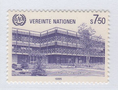 Francobollo Nazioni Unite – ONU Ufficio di Vienna Anno 1985 OIT Centro internazionale di perfezionamento professionale e tecnico di Torino
