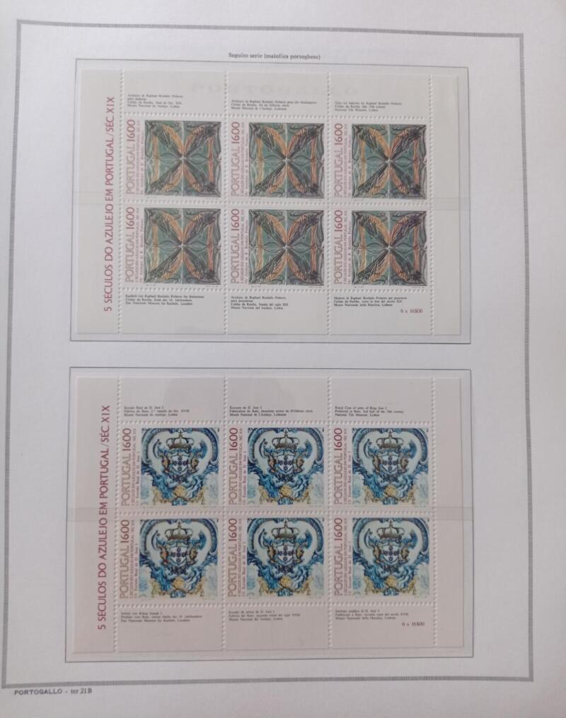 Minifogli Portogallo Anno 1984 Maioliche portoghesi 13esima e 22esima serie (cat. n. 1604 e 1622) montati su Fogli Marini King usati (i fogli sono in omaggio)