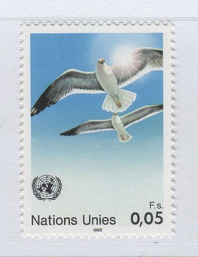 Francobollo Nazioni Unite - ONU Ufficio di Ginevra Anno 1986 Gabbiani in volo