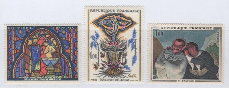 Francobolli Francia Anno 1966 Opere d’arte Vetrata Sainte Chapelle Parigi Arazzo di Lurcat D. Daumier ‘Crispino e Scapino’