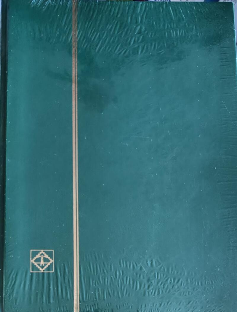 Classificatore Leuchtturm Basic 32 pagine a fondo bianco