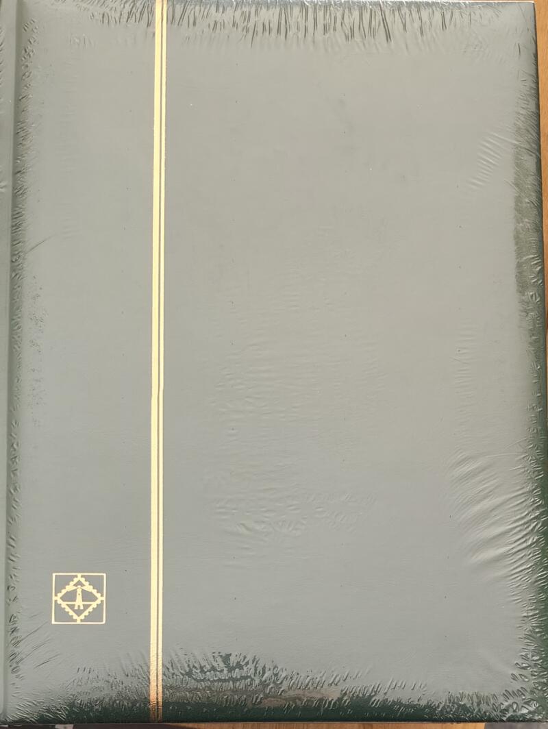 Classificatore Leuchtturm Confort 16 pagine a fondo nero